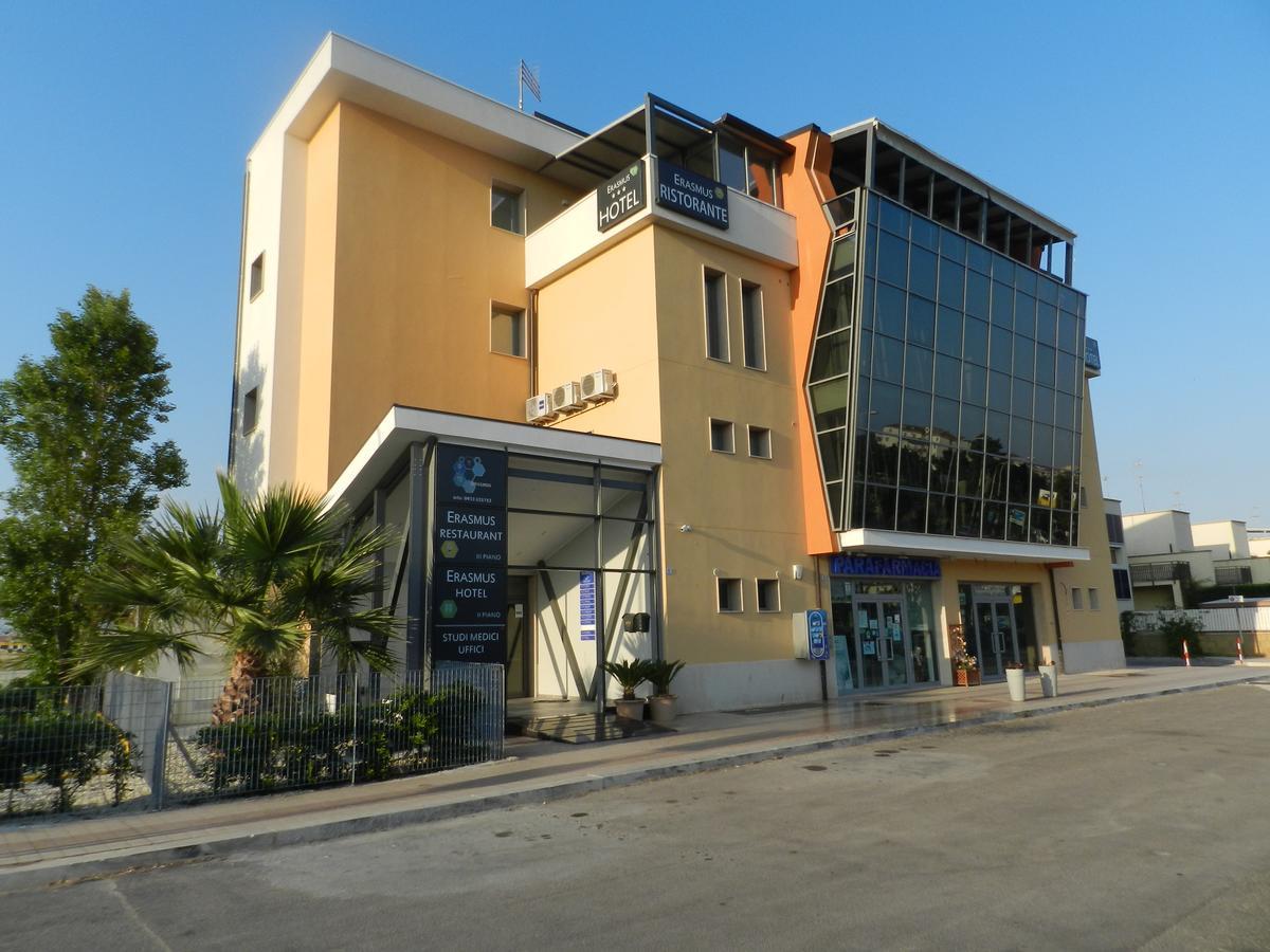 Erasmus Hotel Gela Exterior photo